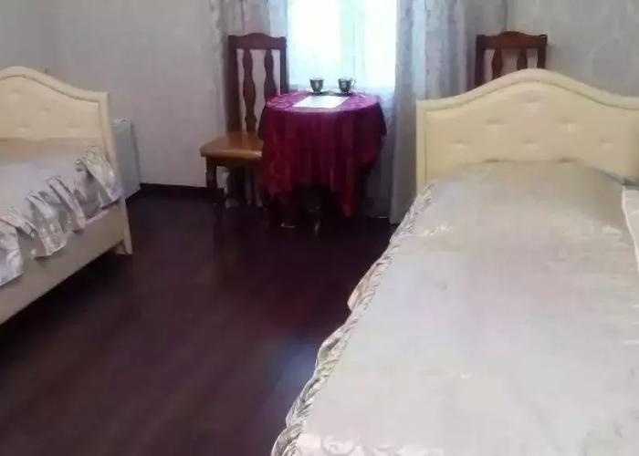 Uyut Hotel