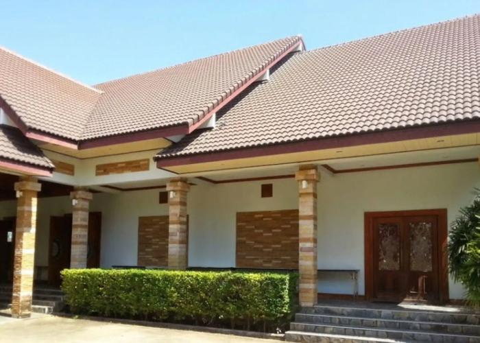 Thong Paeka Hotel