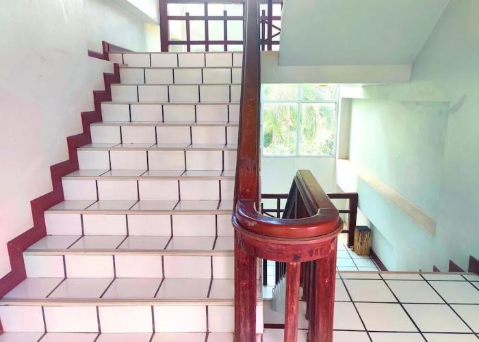 Thongpaeka Hotel