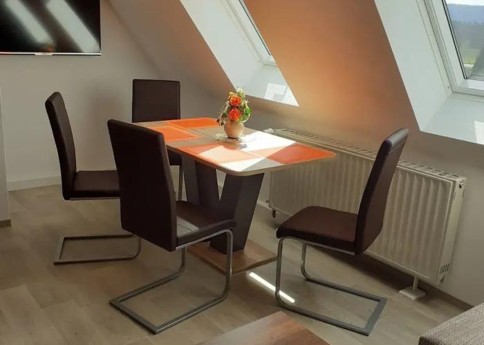 Cozy Apartment near Forest in Lichtenhain