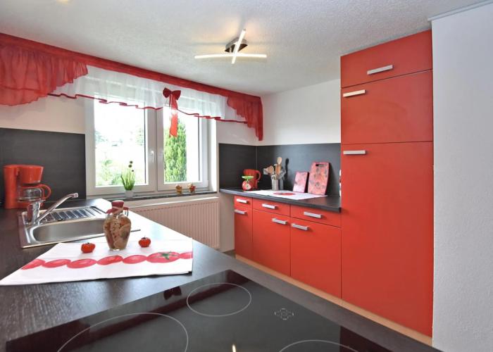 Apartment in Lichtenhain With Garden