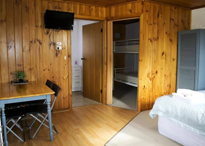 Seppelts View Cabins