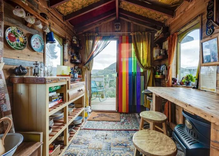 2 x Double Bed, Glamping Wagon in Dalby Forest