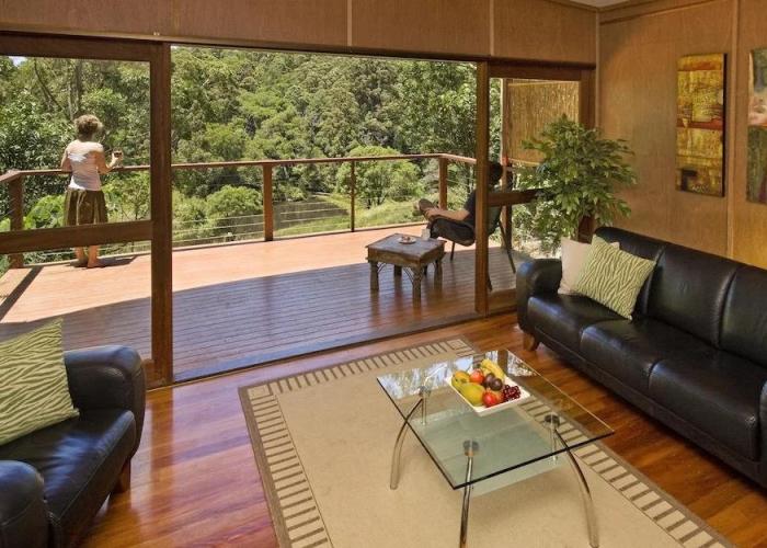 Whispering Valley Cottage Retreat
