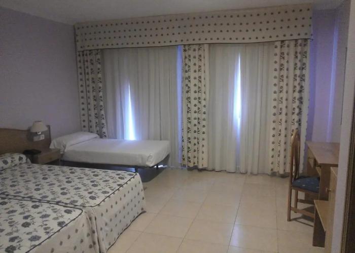 Duerming Montalvo Playa Hotel