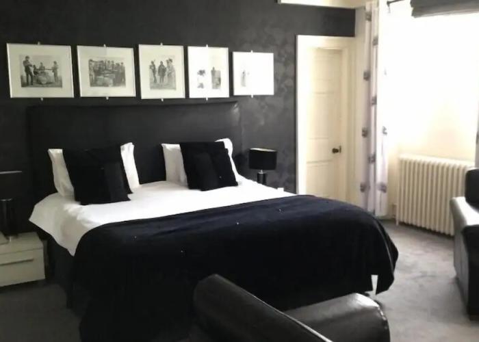 The Antrobus Hotel