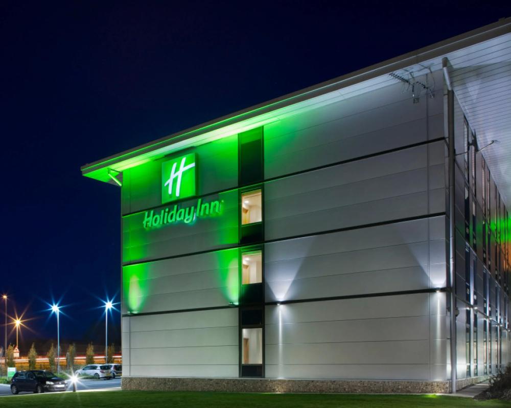 Holiday Inn Salisbury - Stonehenge by IHG