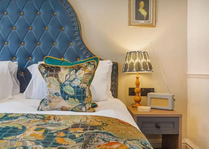 The George Hotel, Amesbury, Wiltshire