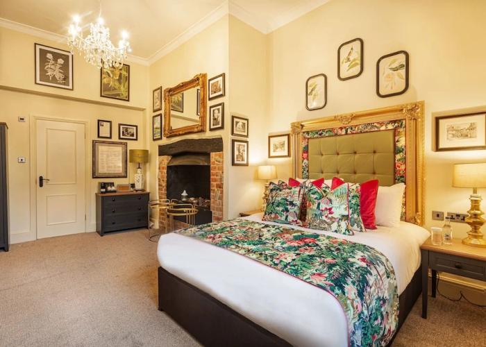The George Hotel, Amesbury, Wiltshire