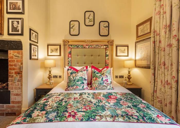 The George Hotel, Amesbury, Wiltshire