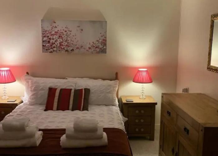 Captivating 2-bed House in Amesbury, Salisbury