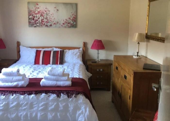 Captivating 2-bed House in Amesbury, Salisbury