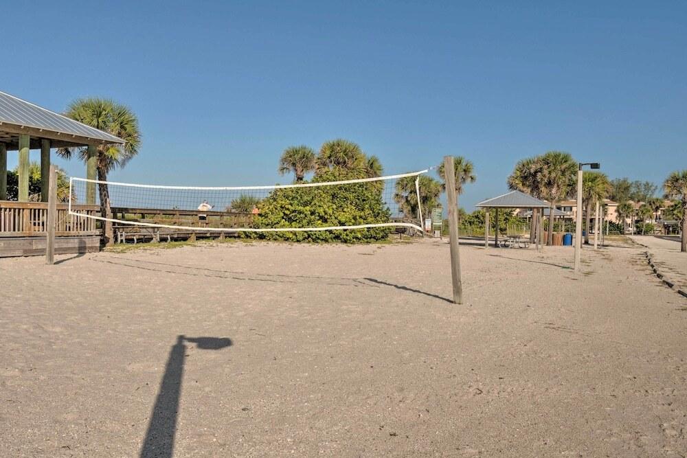 Canal Front Rotonda West Home By Beach