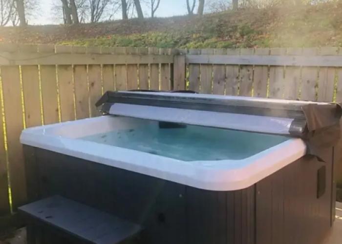 Stunning 3-bed Hot Tub Lodge, Northumberland