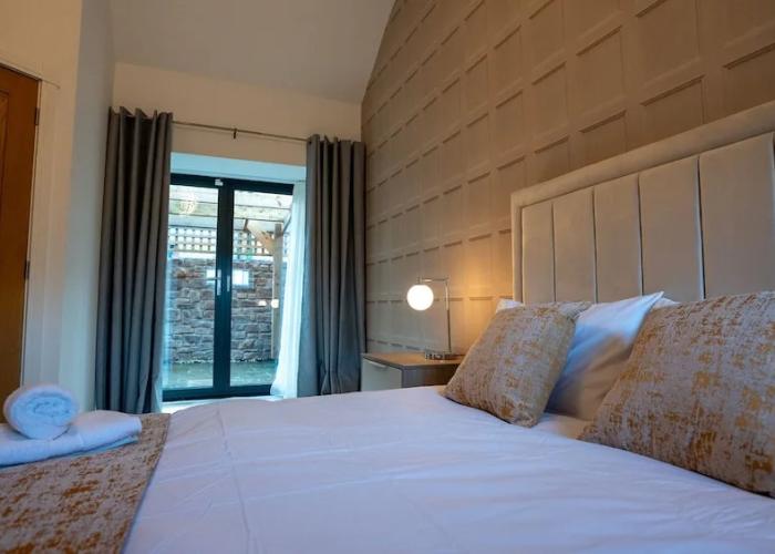 Northumberland Luxury Stays - The Shearling