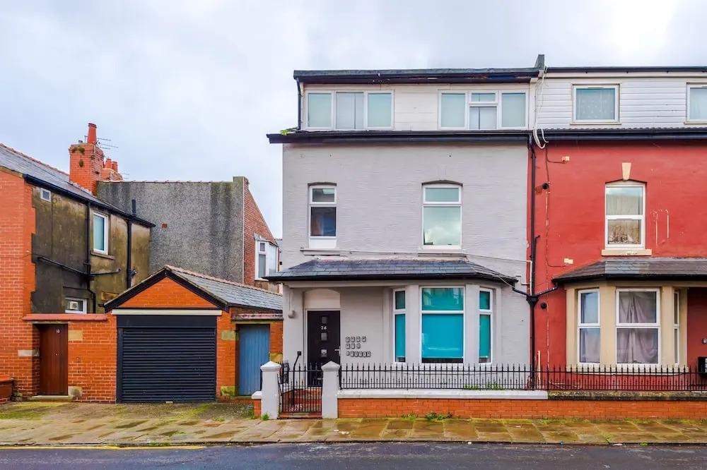 Stay With Empire - Windsor Terrace