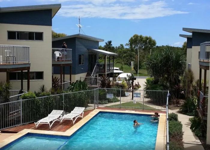 Emu Park Beach Resort