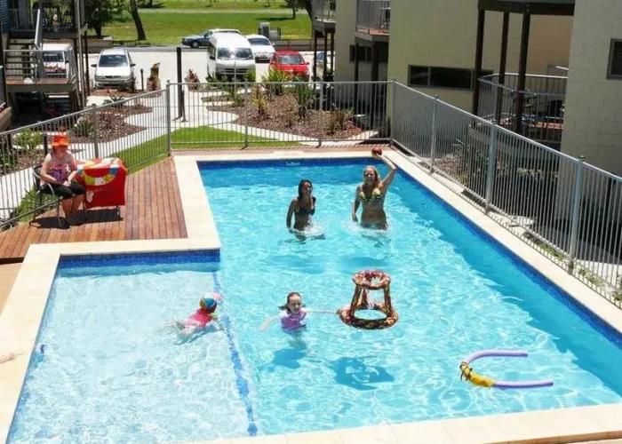 Emu Park Beach Resort