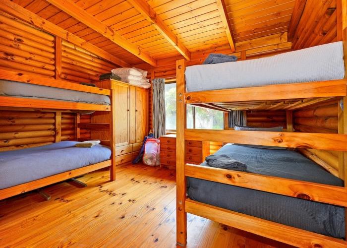 Cloudy Bay Cabin