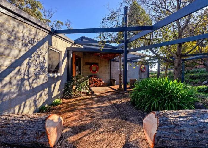 Taylors Bay Cottage