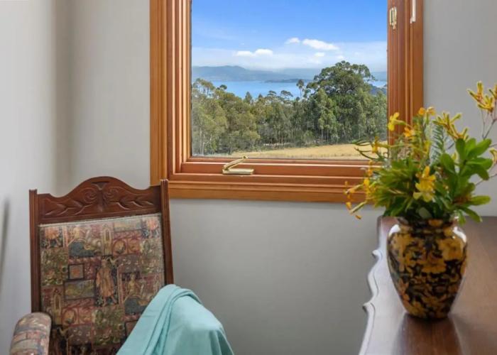 Manfield Country Bruny Island