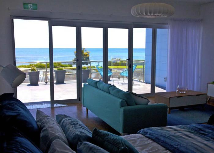Penguin Beachfront Apartments