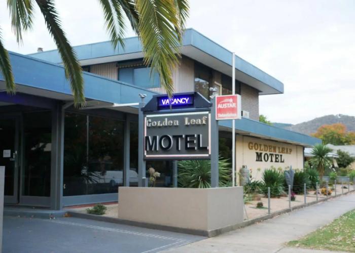 Golden Leaf Motel