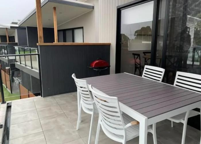 Captains Cove Luxury Apartments - 1st Floor Spa Deluxe