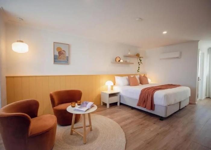 Sunnymead Hotel
