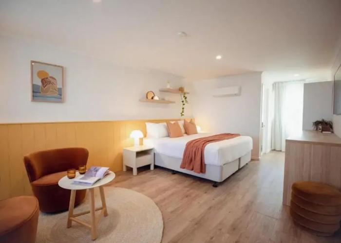Sunnymead Hotel
