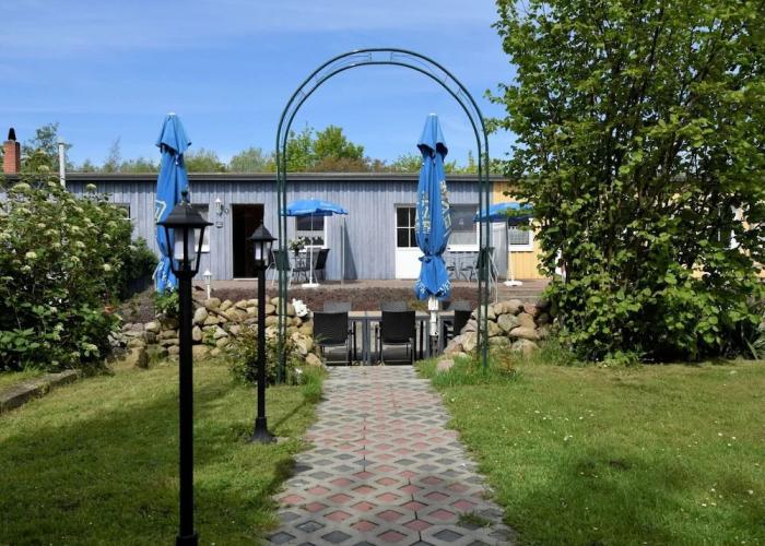 Apartment in Wiek Near Juliusruh Beach