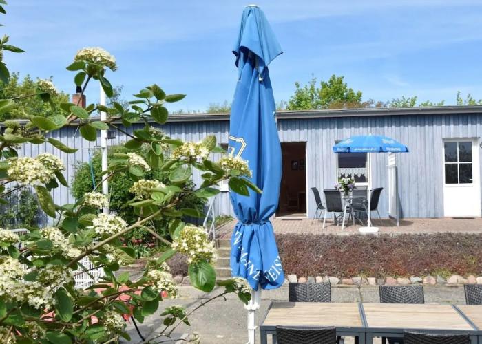 Apartment in Wiek Near Juliusruh Beach