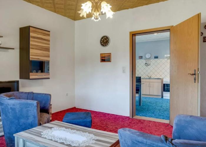 Apartment in Temannsdorf With Garden