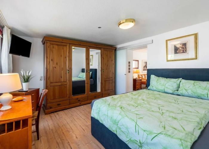 Alluring Holiday Home in Pepelow near Sea Beach & Water Sports