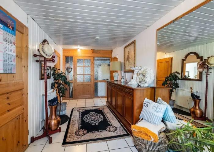 Alluring Holiday Home in Pepelow near Sea Beach & Water Sports