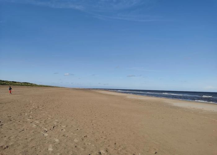 Golden Sands Beach Activities sea Holiday Relax