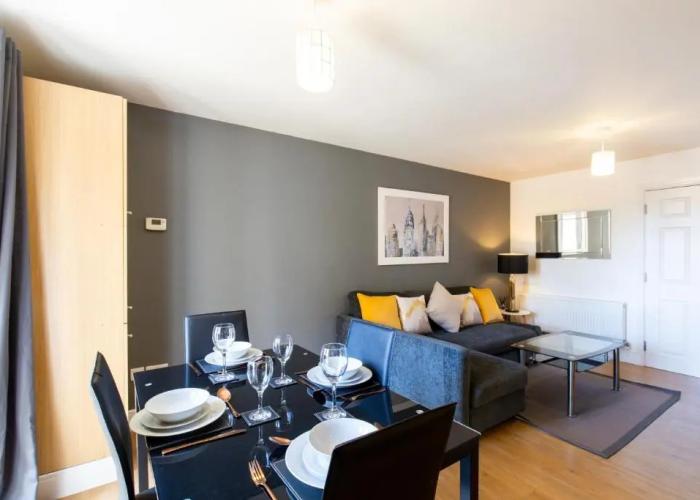 Velvet 1-bedroom Apartment The Clockhouse, Hoddesdon