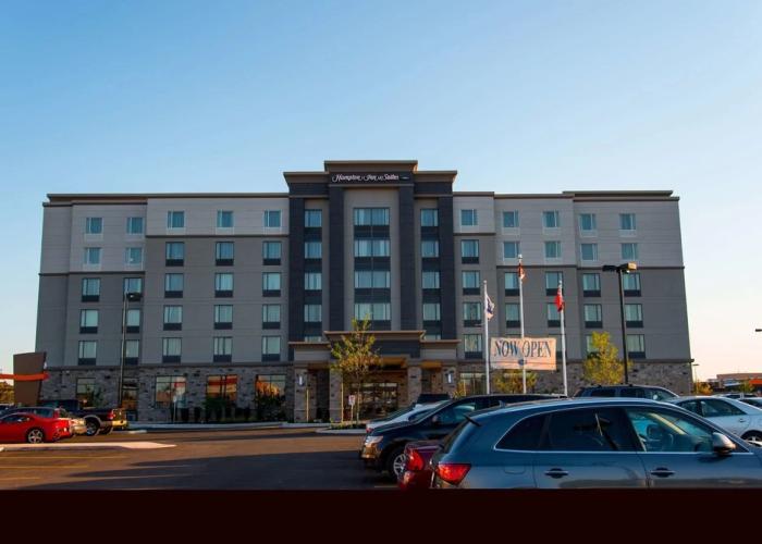 Hampton Inn & Suites by Hilton Bolton