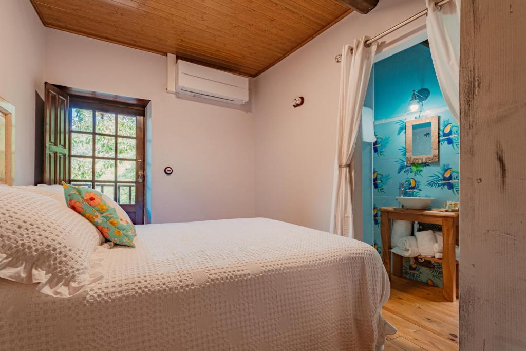 Casa Escondida Aveiga