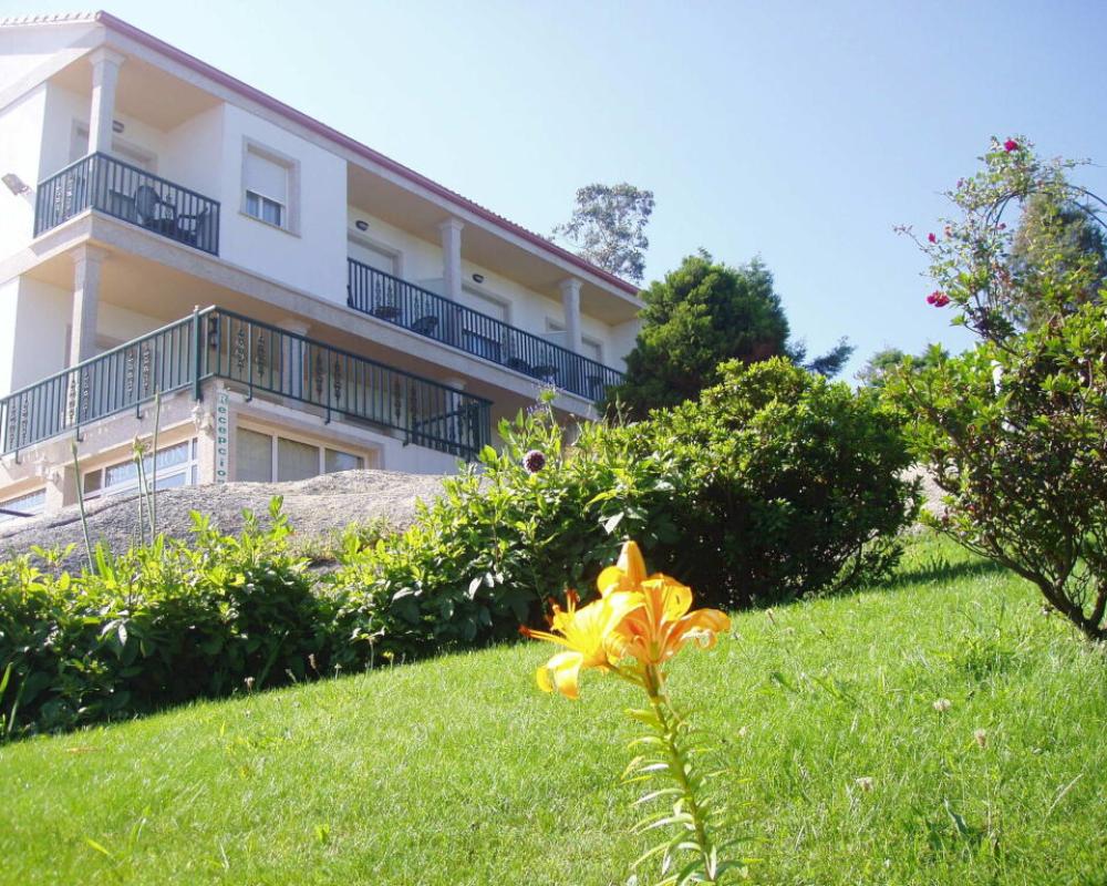 Hotel & Apartamentos Cons da Garda