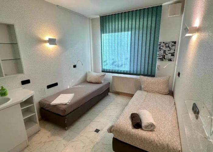smart&beautiful HOSTEL