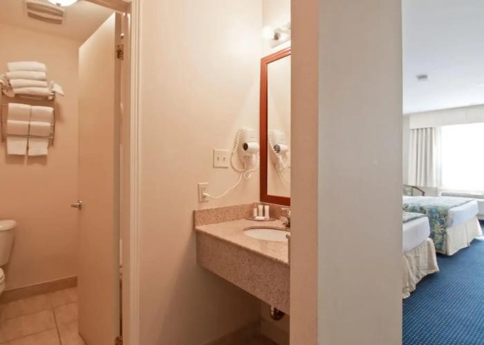 Travelodge by Wyndham Trenton