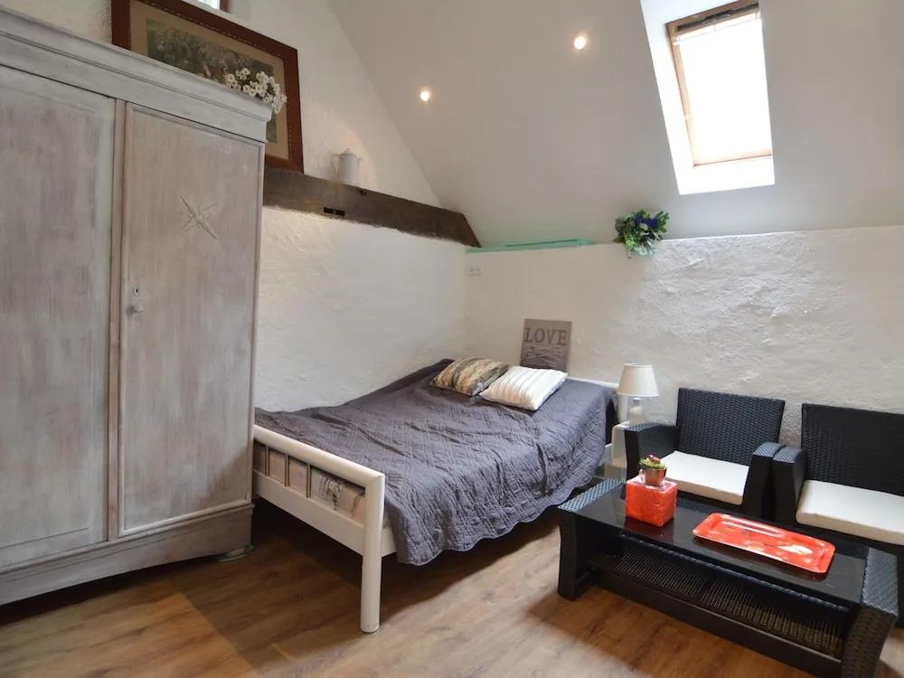 Cozy Apartment in Immerath near Fishing