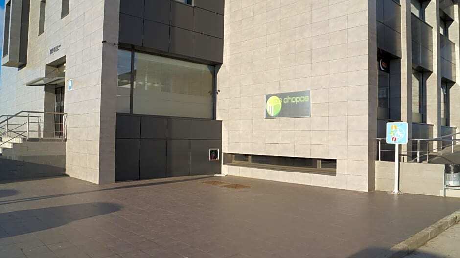 Hotel Área de Servicios Los Chopos