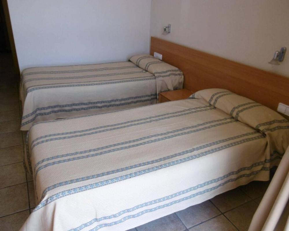 HOTEL ORENETA - Gironella