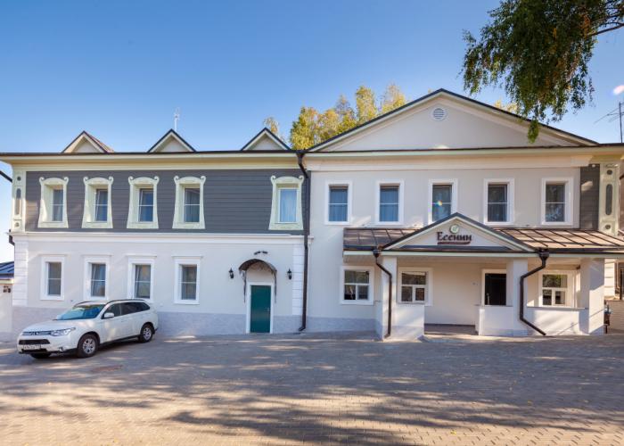 Esenin Hotel