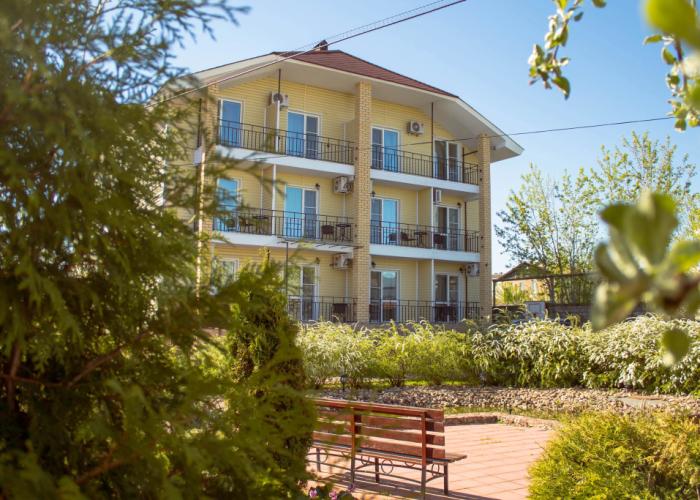 Svyatogor Hotel