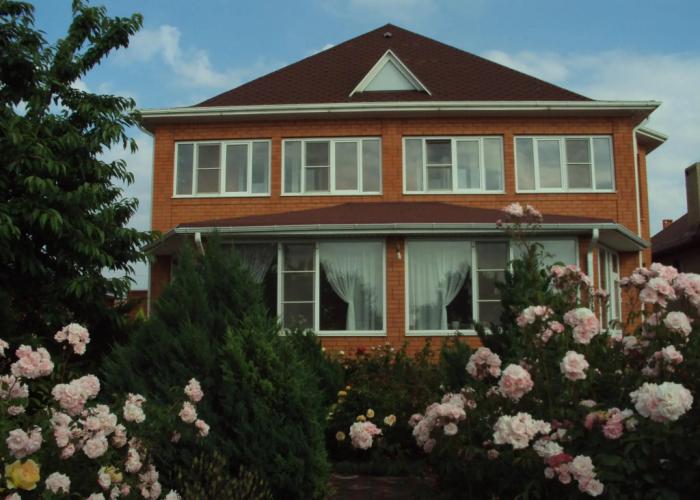 Cottage Gloria