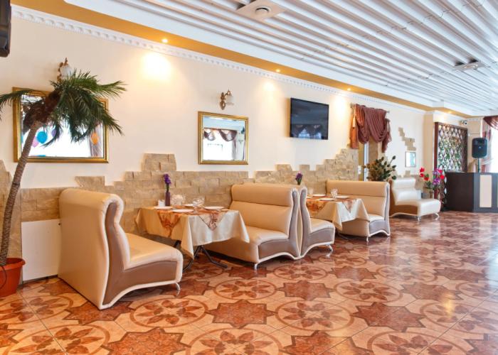 Vavilon Hotel