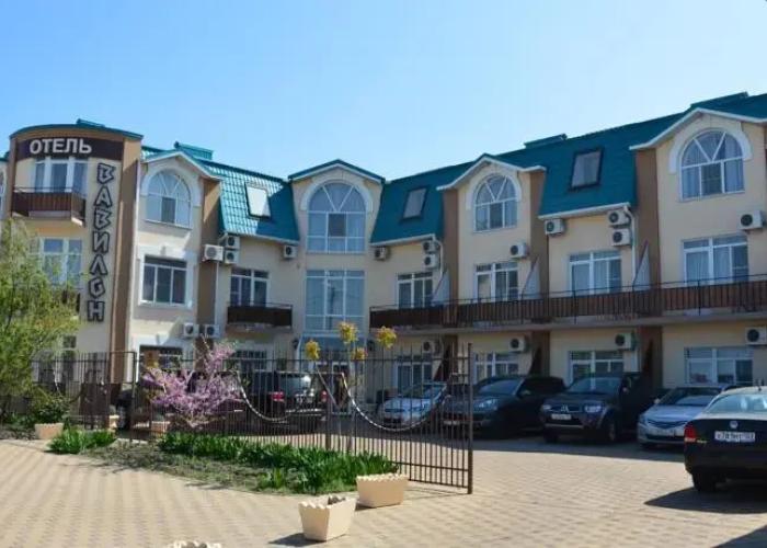 Vavilon Hotel